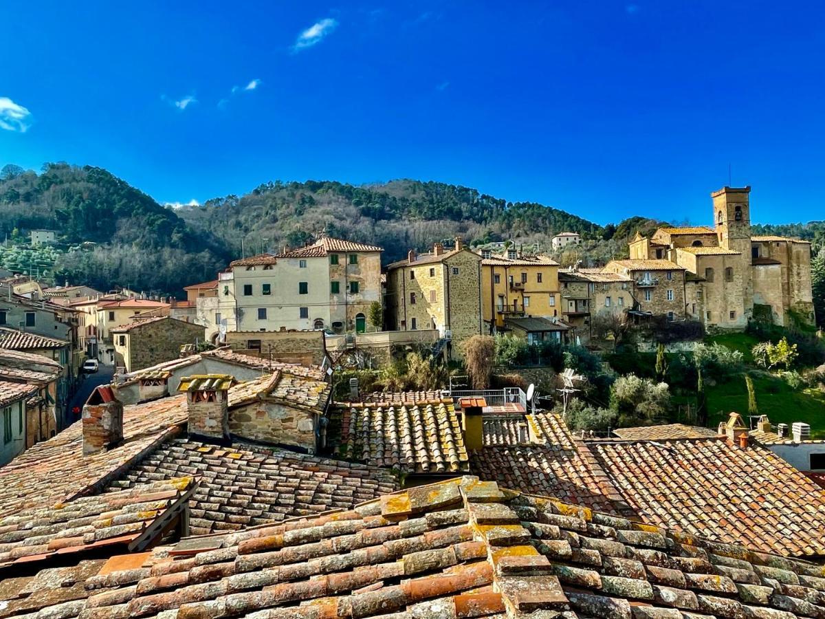 Le Vecchie Cantine Hotel Chianni Luaran gambar