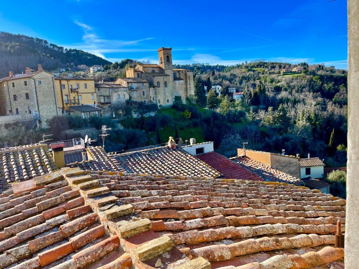 Le Vecchie Cantine Hotel Chianni Luaran gambar