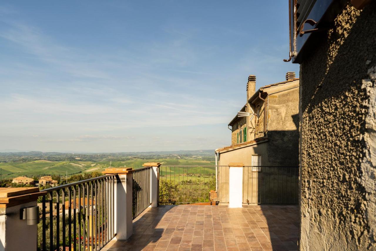 Le Vecchie Cantine Chianni Luaran gambar