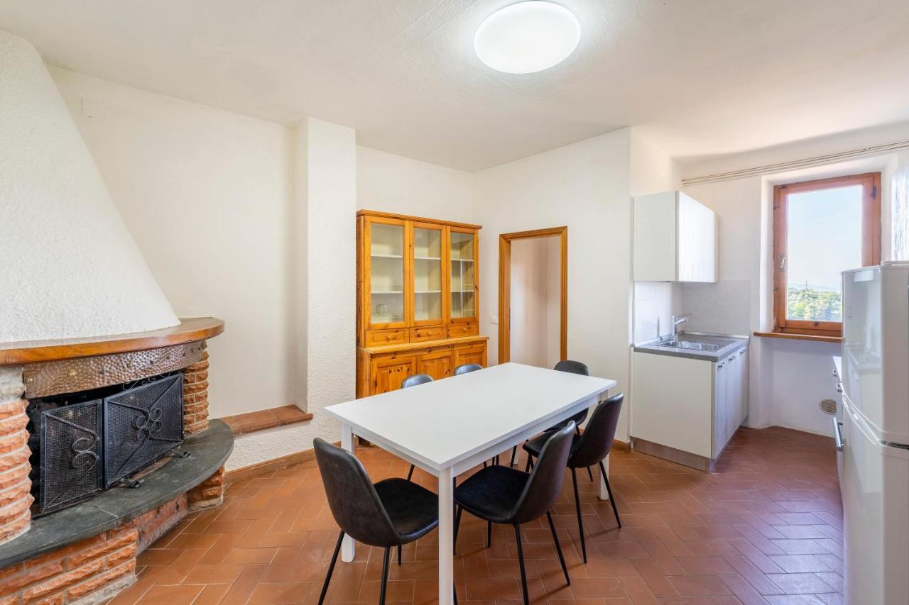 Le Vecchie Cantine Chianni Luaran gambar