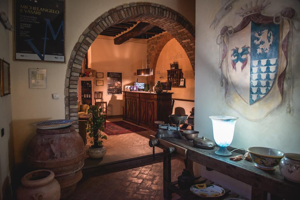 Le Vecchie Cantine Chianni Luaran gambar